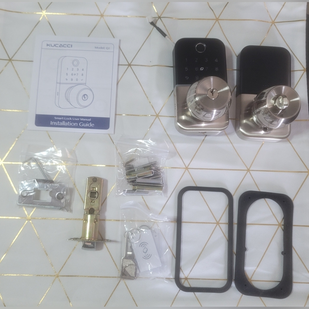 Smart keyless entry door lock